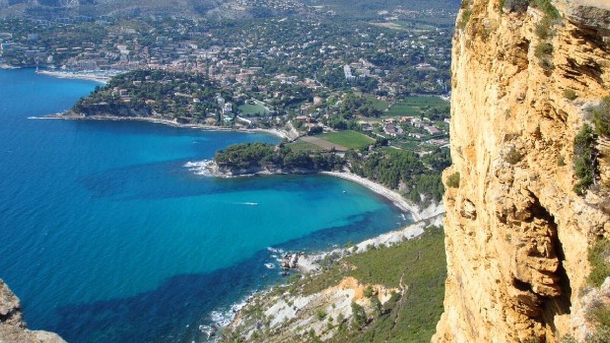 Roquefort-la-Bedoule House | Beautiful studio near CASSIS, very quiet and sunny
