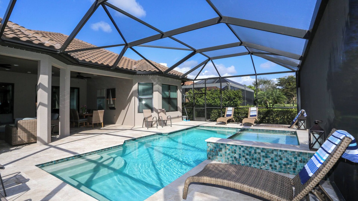 Bonita Springs House | BEAUTIFUL FULLY FURNISHED POOL HOME, GREAT LOCATION AND NEAR COCONUT POINT MALL