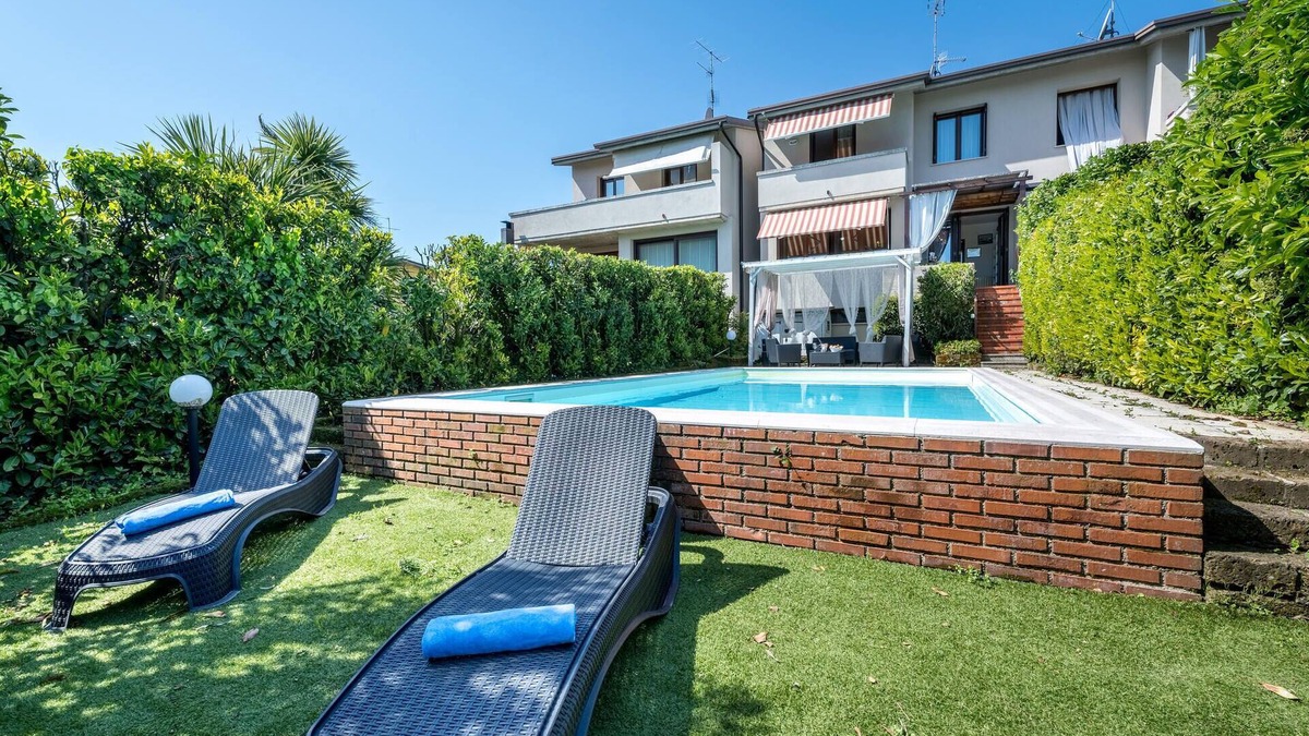 Rivoltella House | Beautiful home in Desenzano del Garda