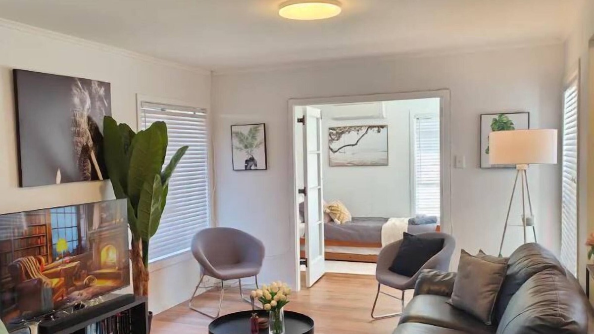 Bishopdale House | Beautiful haven near airport!