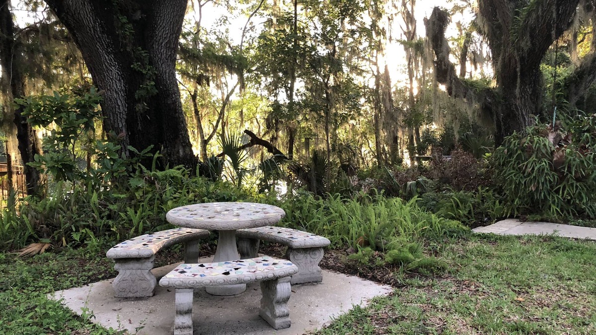 DeLand House | Beautiful, Historic Waterfront Home on The St Johns River, Deland, Fl.