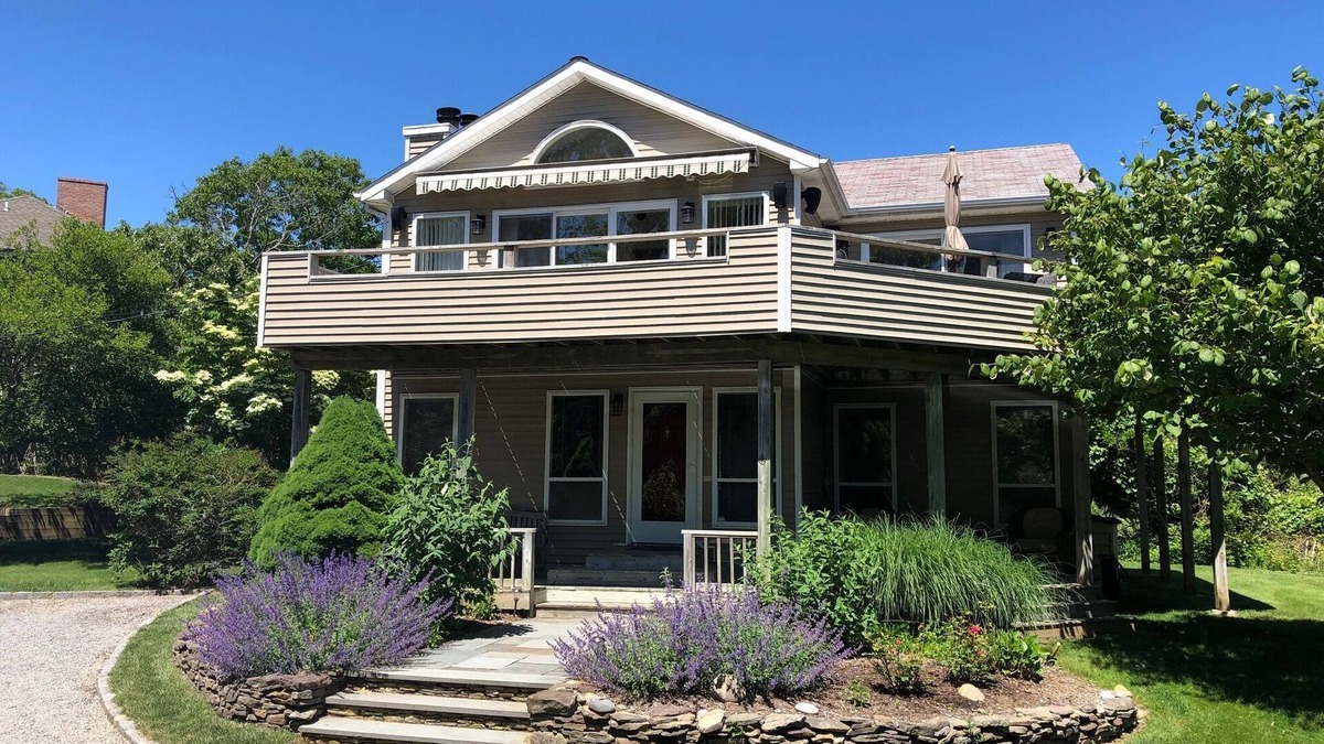 Montauk House | Beautiful Hither Hills Area - Walk to Ocean - Great Off-Season Rates