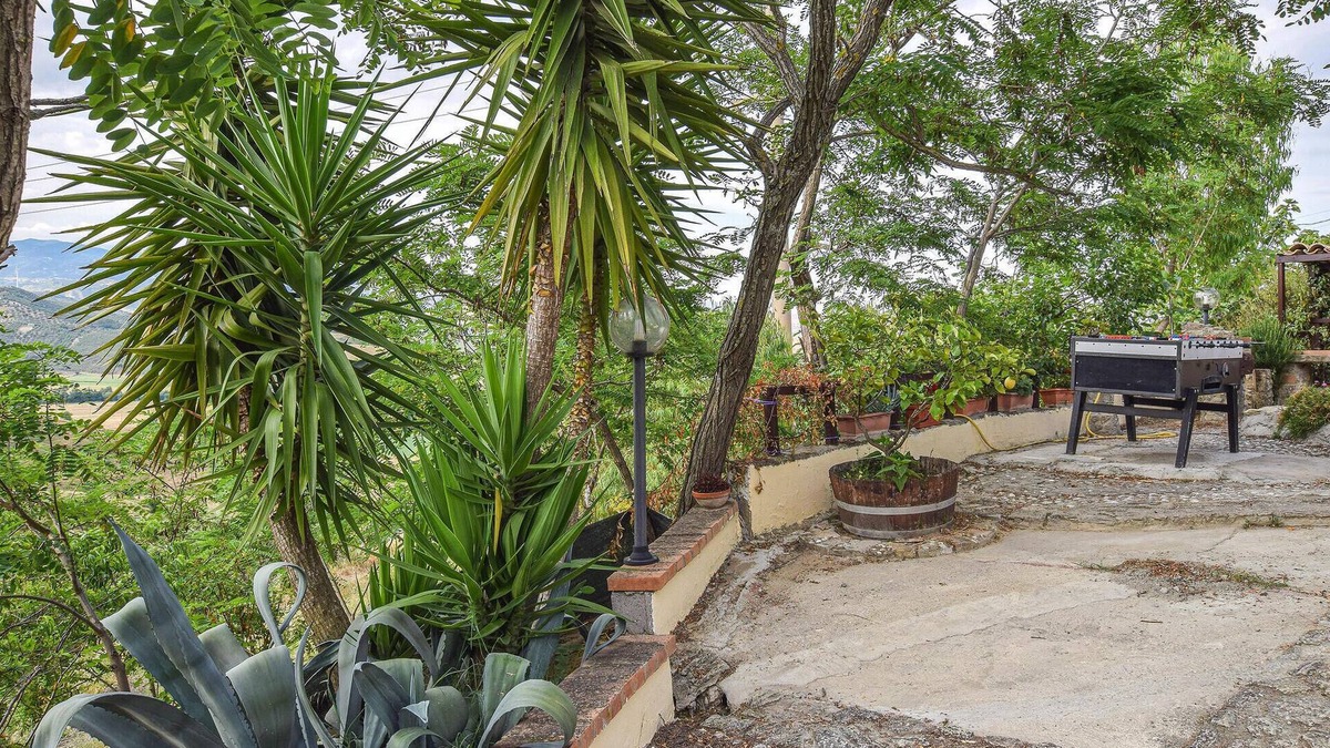 San Floro House | Beautiful holiday home with fantastic views of the countryside.