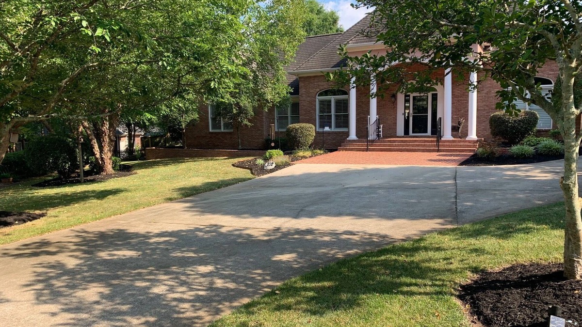 Wesley Chapel House | Beautiful home, close to restaurants, shopping, and Charlotte sporting events.