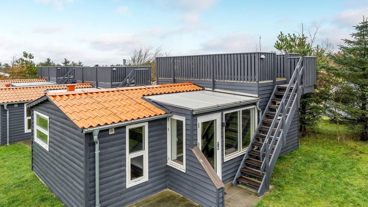 Hanstholm House | Beautiful home in Hanstholm with WiFi