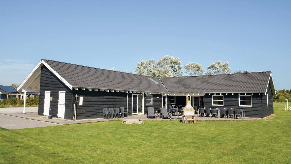 Idestrup House | Beautiful home in Idestrup with kitchen