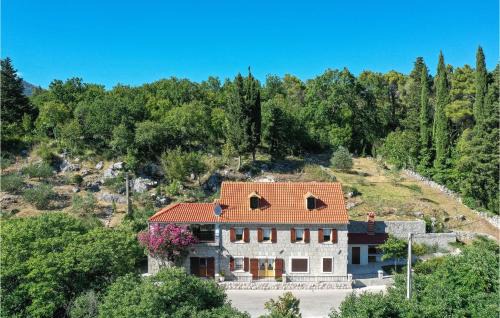 Kucice House | Beautiful Home In Kucice With Wifi
