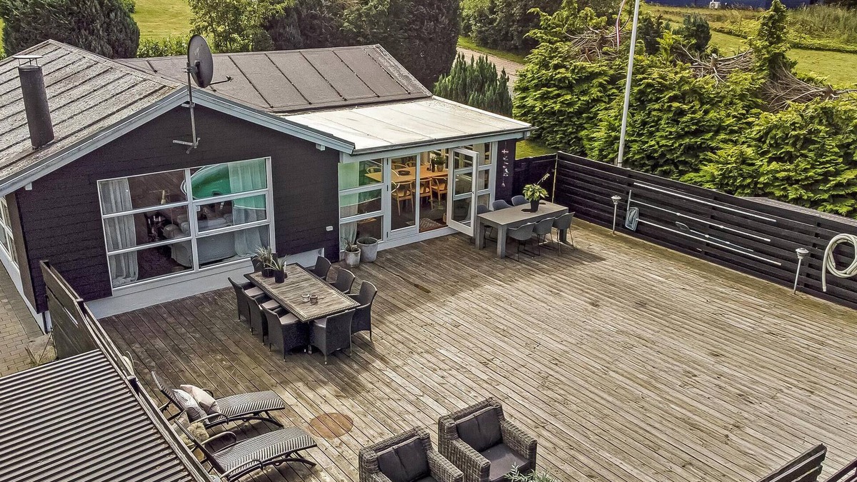 Logstrup House | Beautiful home in Løgstrup