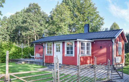Stavsjo House | Beautiful Home In Ljungby With Wifi