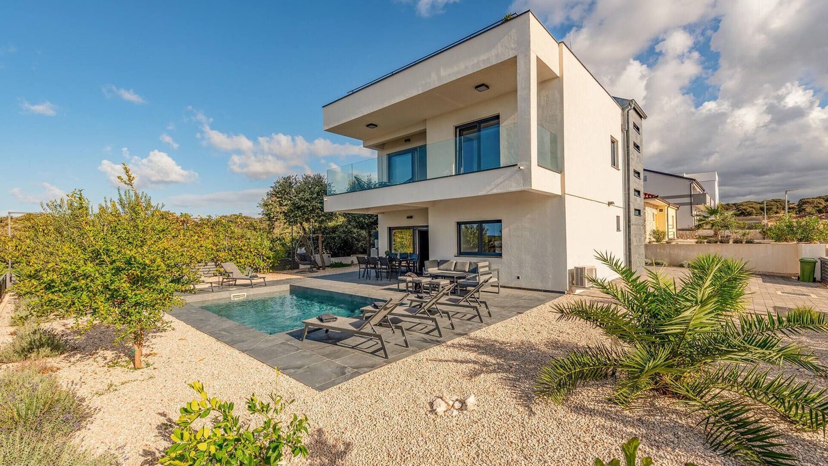 Kolan House | Beautiful home in Mandre