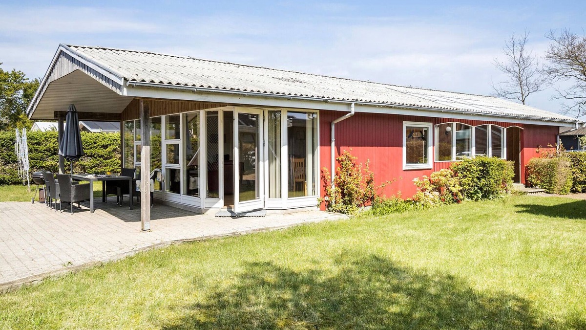 Vejlby Fed House | Beautiful home in Middelfart with WiFi