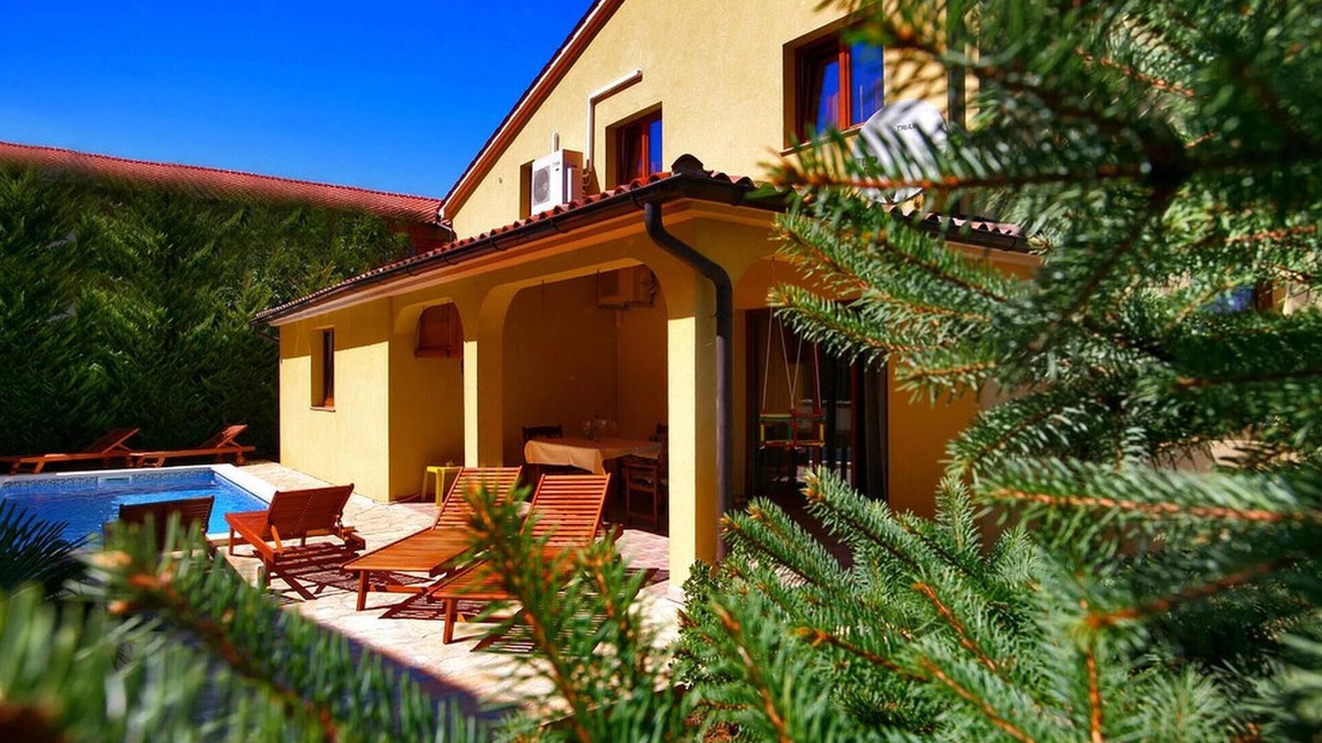 Jadreski House | Beautiful home in Pula