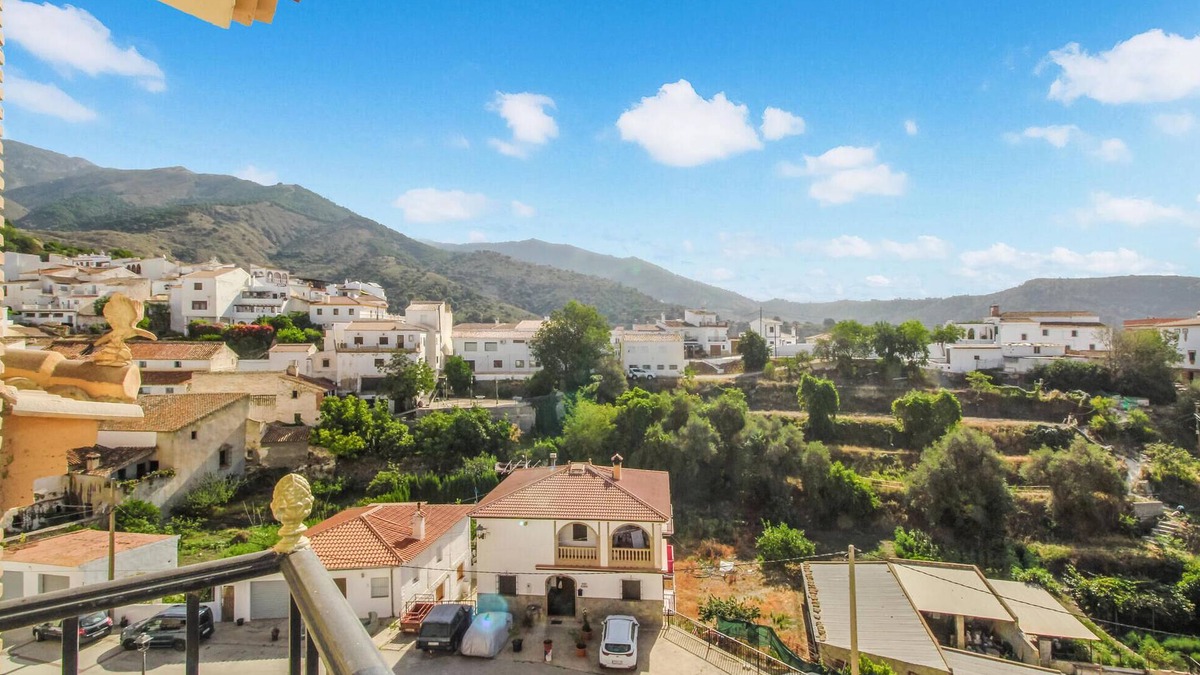 Sedella House | Beautiful home in Sedella with WiFi