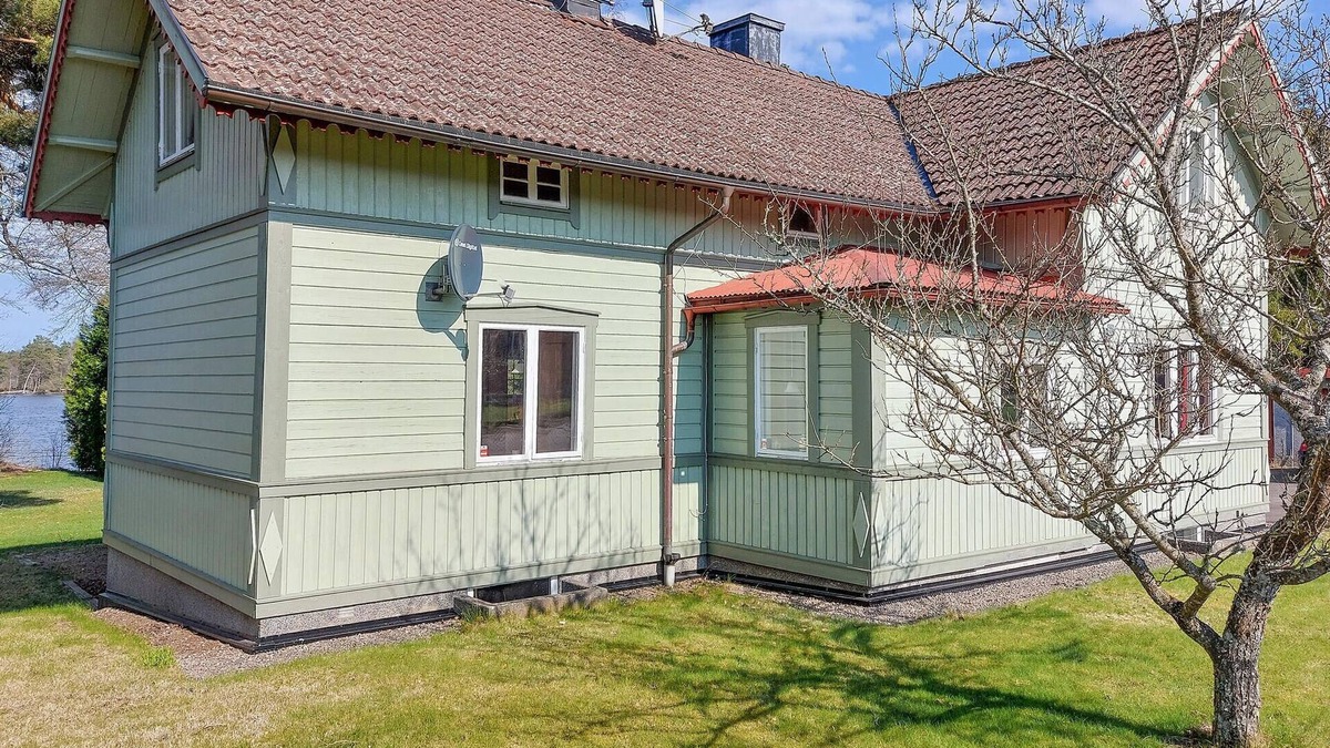 Torup House | Beautiful home in Torup with sauna