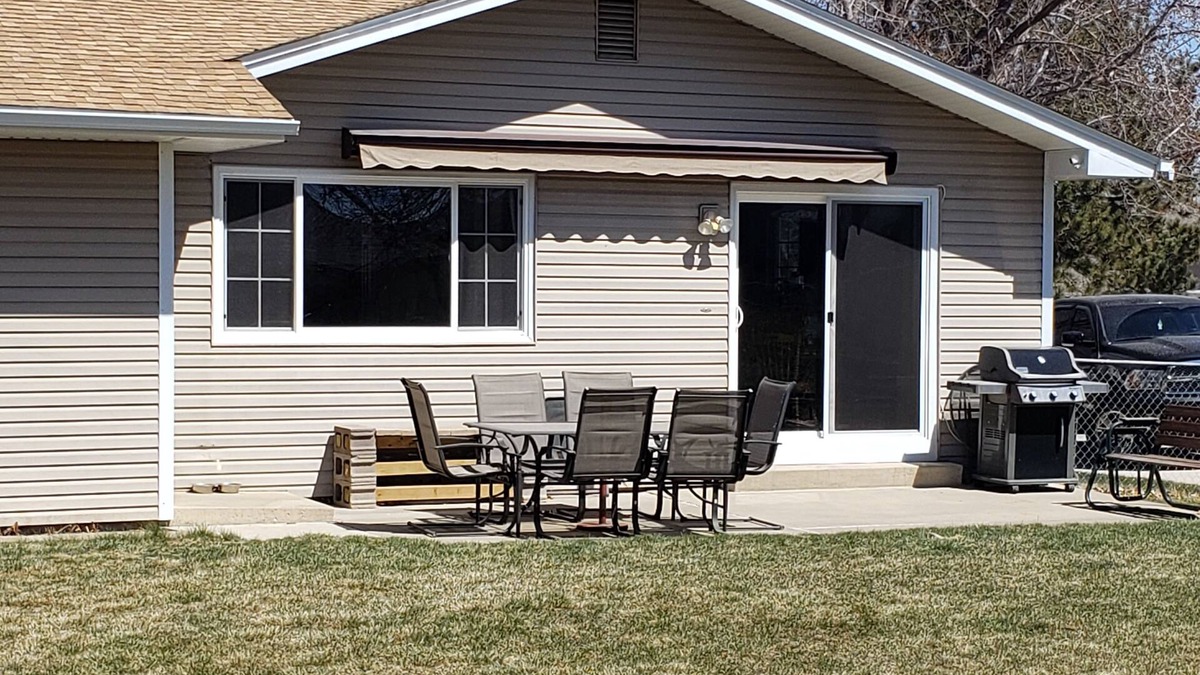Rapid City House | Beautiful home located on the edge of the Black Hills.