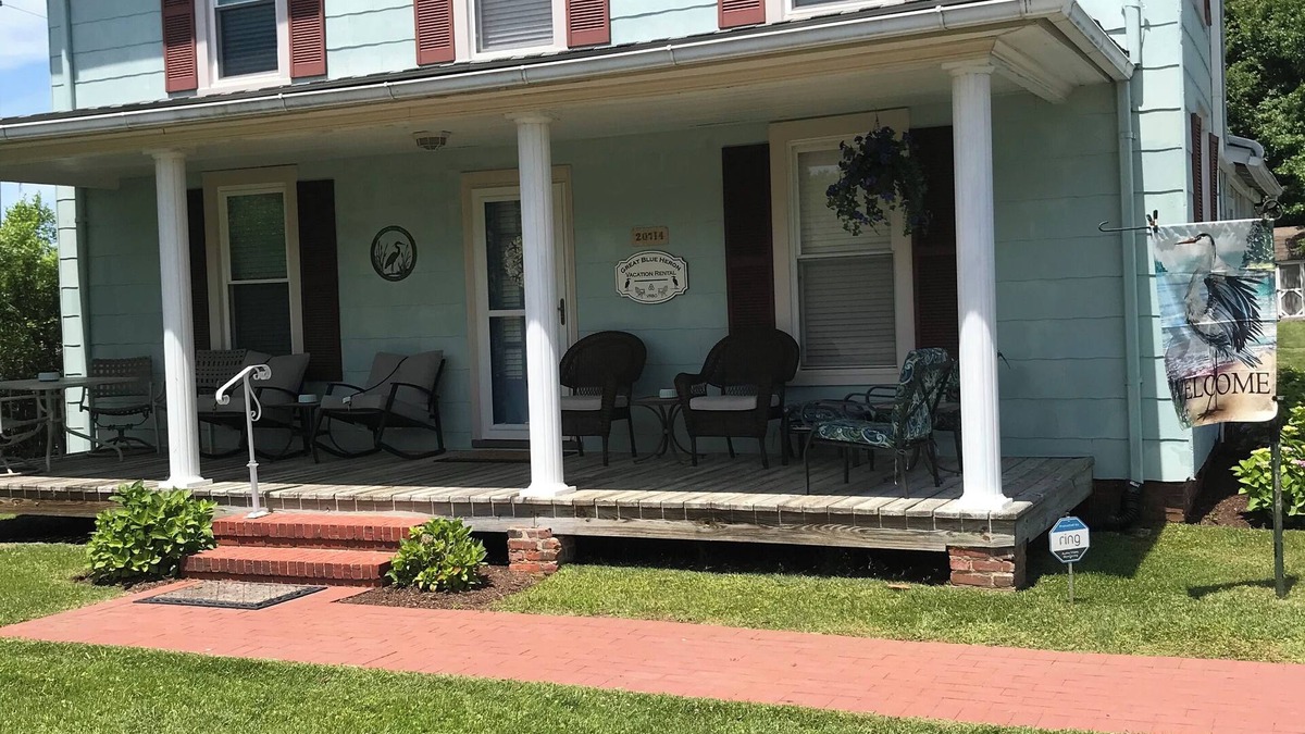 Rock Hall House | Beautiful home & short walk to beach, restaurants, and marinas in Rock Hall, MD