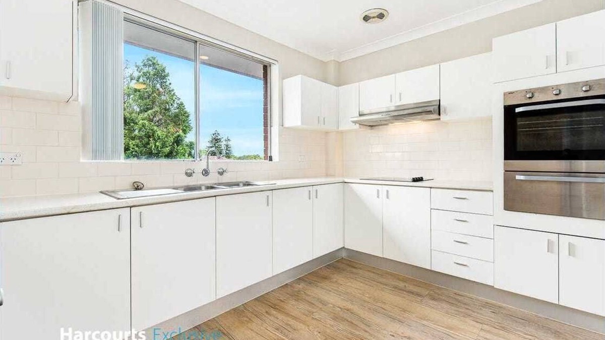 North Parramatta House | Beautiful house with backyard
