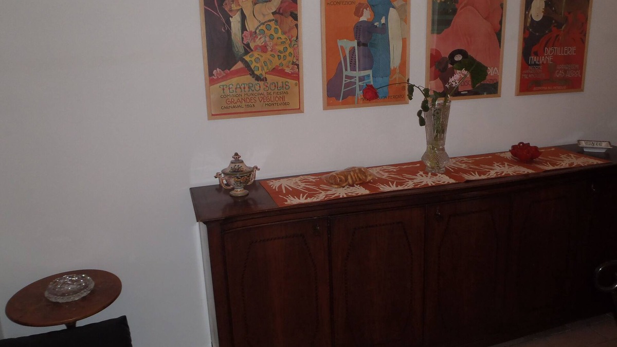 Livorno Apartment | beautiful house near the sea with garden, comfortable room residential area