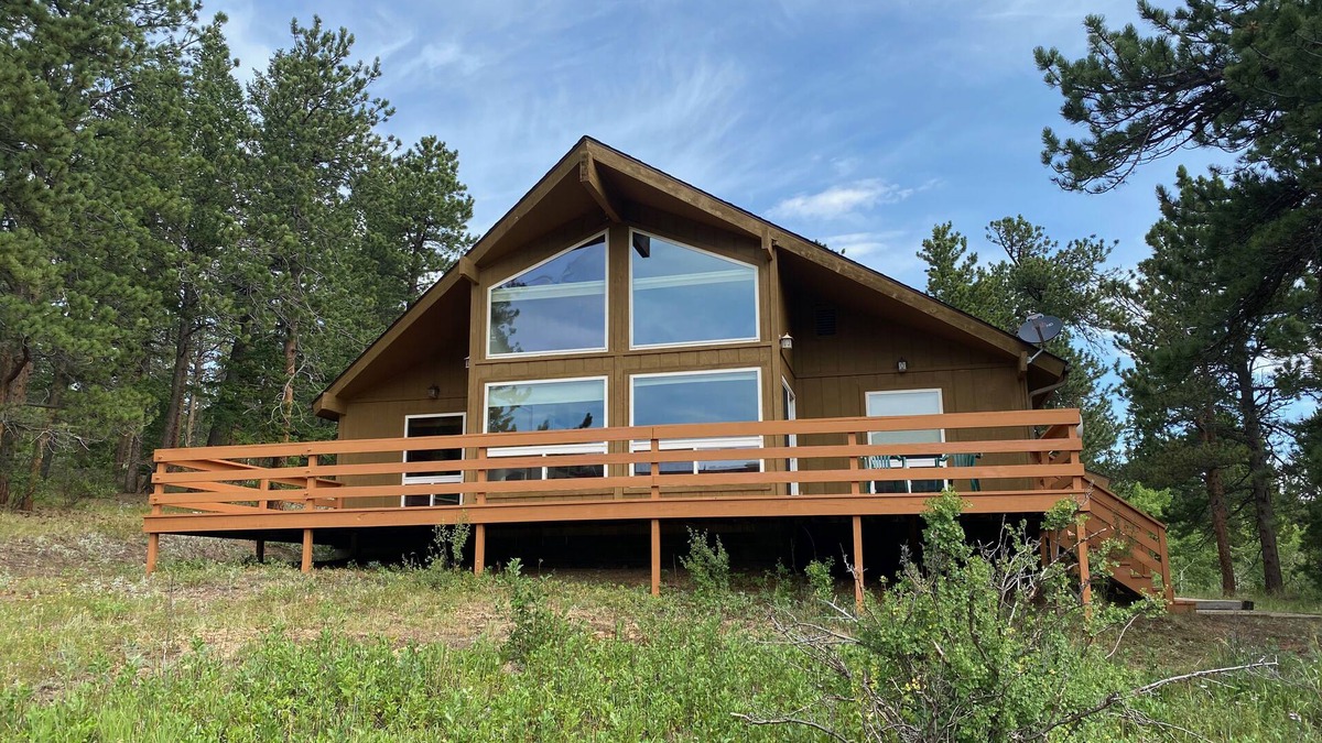 Allenspark House | Beautiful house on 10 acres with large deck overlooking private meadow.