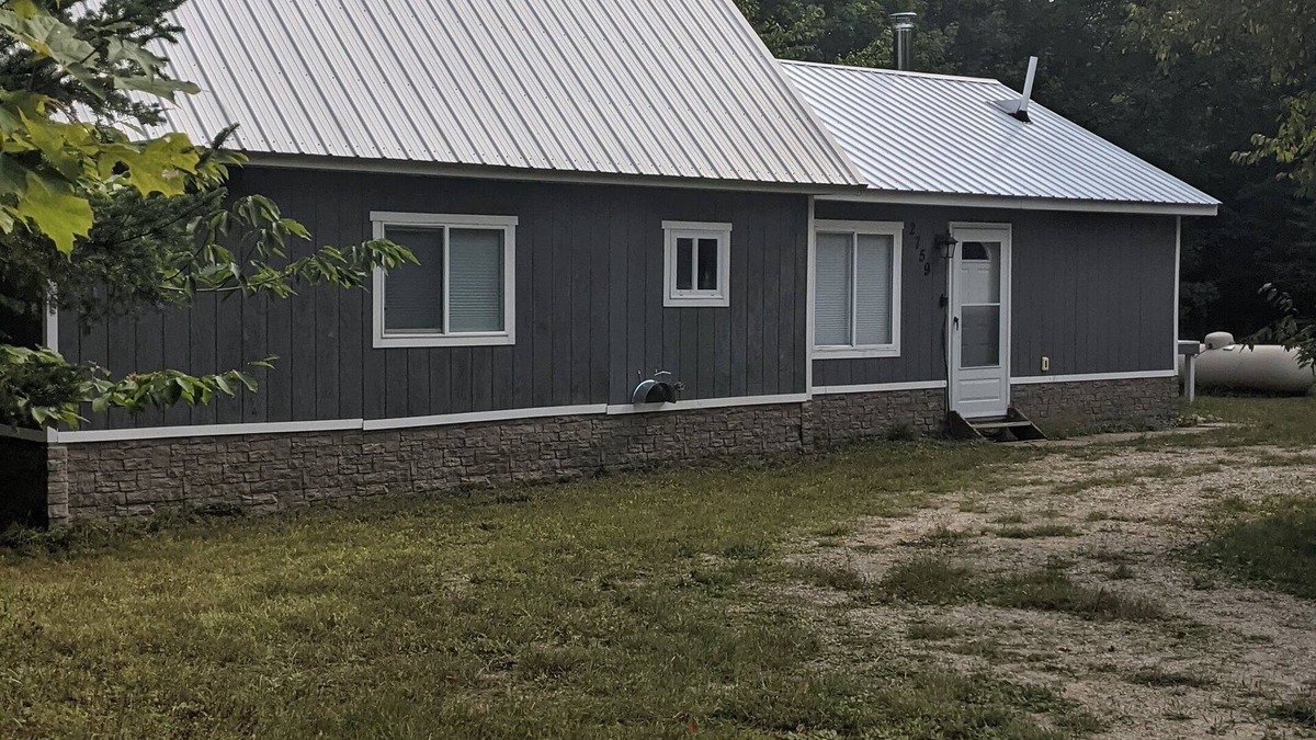 Eckerman House | Beautiful house on the Paradise Eckerman boarder.