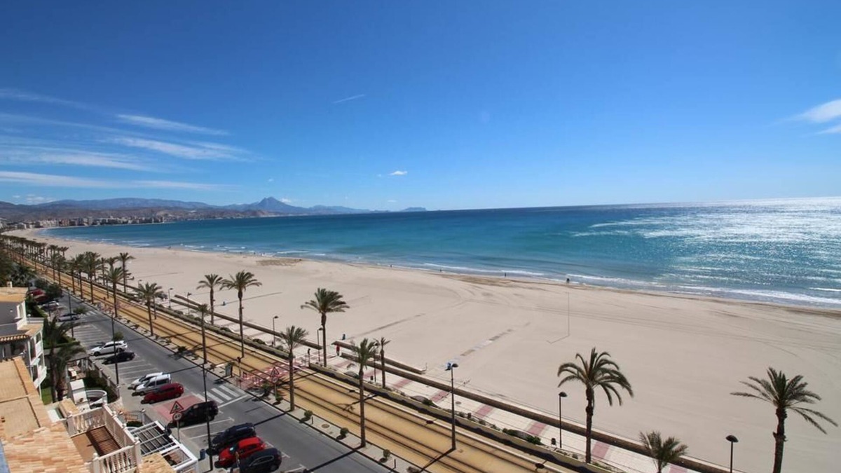 Hoya de los Patos House | Beautiful house only 10 min drive to El Campello beach