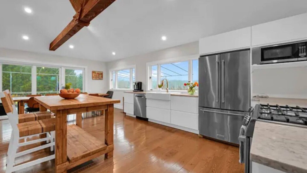 New Paltz House | Beautiful Hudson Valley 5 BR Villa