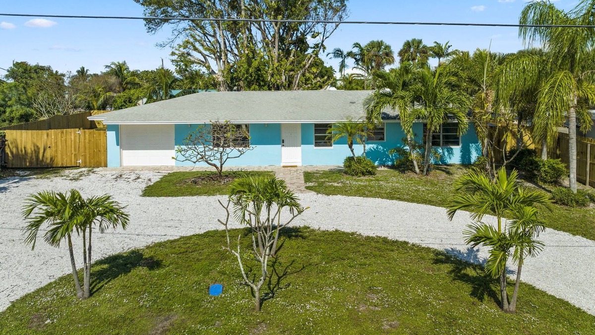 Fort Pierce House | Beautiful Island Home to relax!