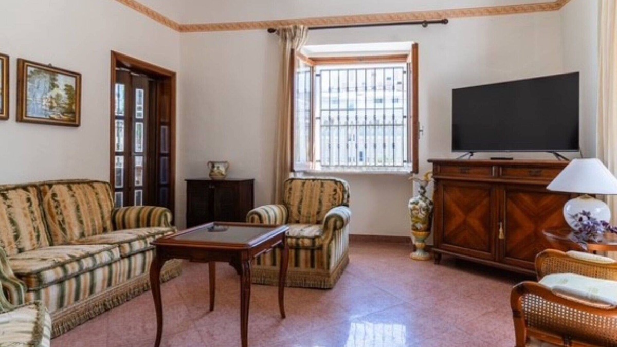 Roseto degli Abruzzi Apartment | Beautiful apartment for 2 people with TV