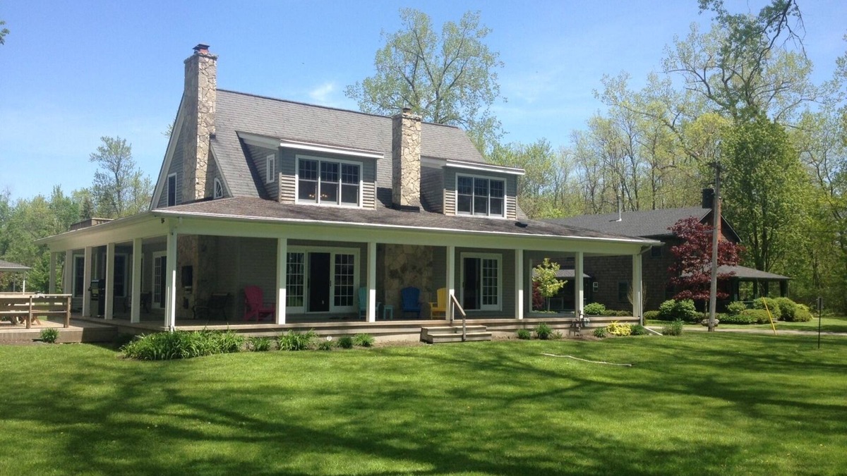 Waverly Beach House | Beautiful Lake House, 6 BR, 5 BA, 3500 SF, private beach, wrap around porch.