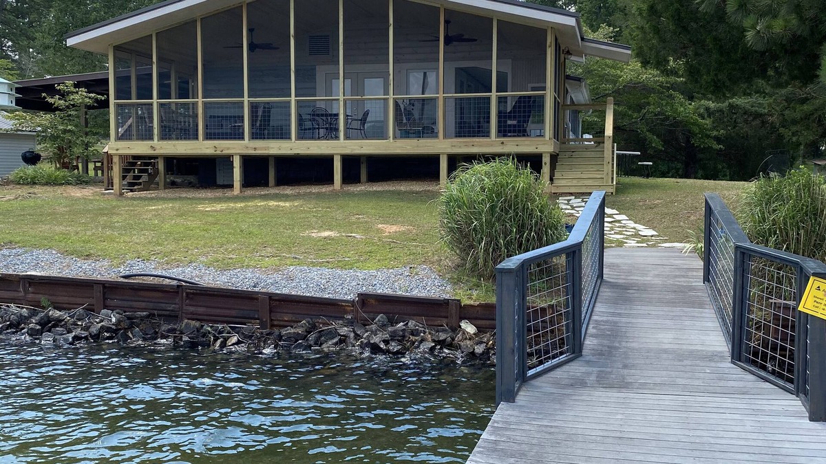 Jacksons' Gap House | Beautiful Lake Martin with million dollar views!