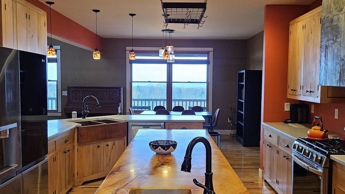 Northport House | Beautiful Lake Michigan sunset view home between Leland & Northport, dogs ok!