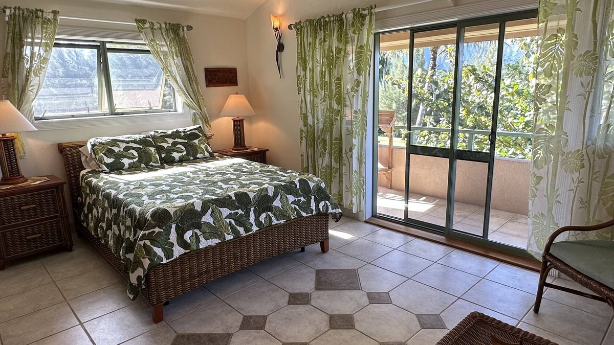 Princeville Condo | Beautiful, large studio with Mountain views from deck, beach access & A/C
