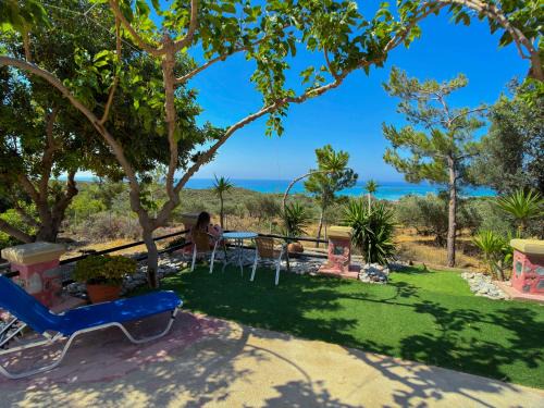 Livadia Apartment | Beautiful Life Rooms with Sea View - Next to Elafonisi Beach