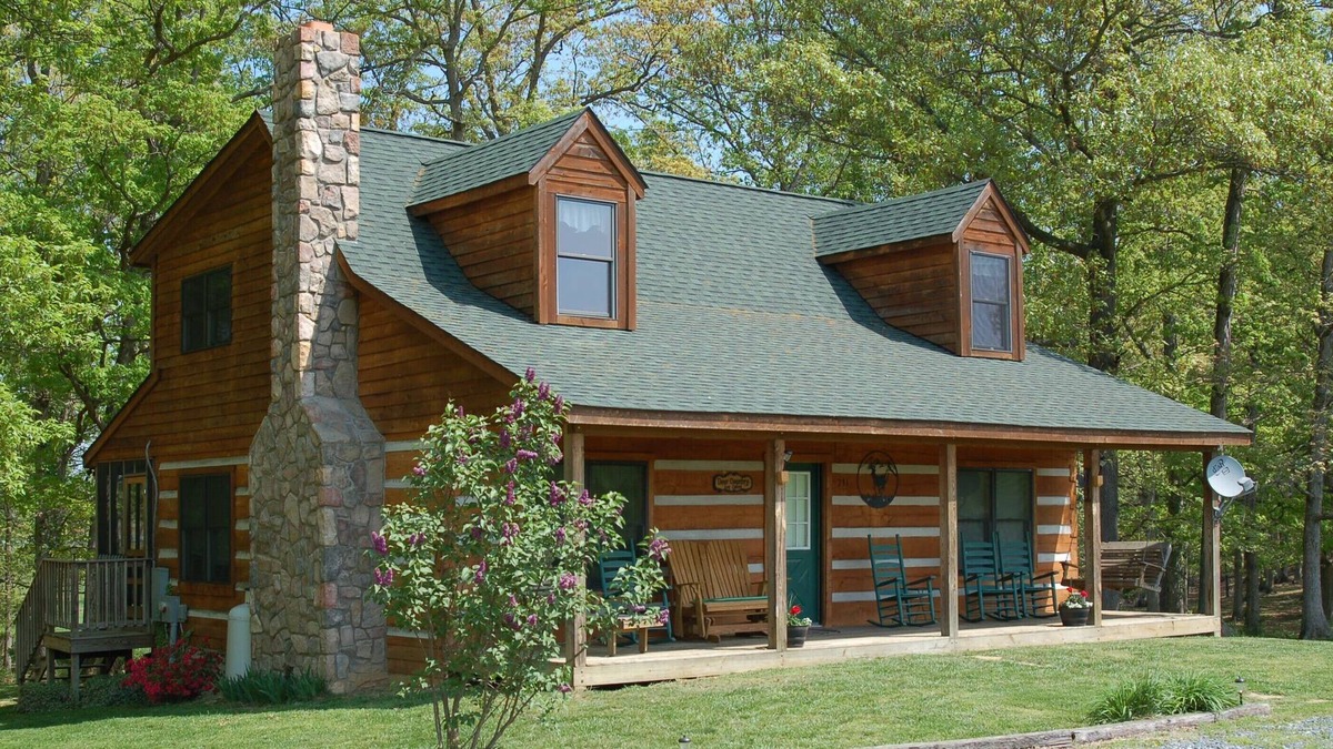 Luray Cabin | Beautiful Log Cabin with Gorgeous Mountain Views