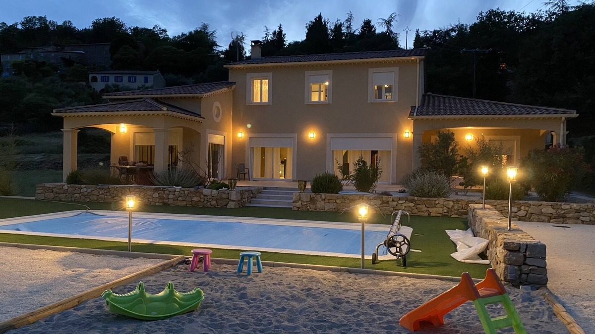 Saint-Jean-du-Pin Villa | Beautiful luxury villa in the Cévennes