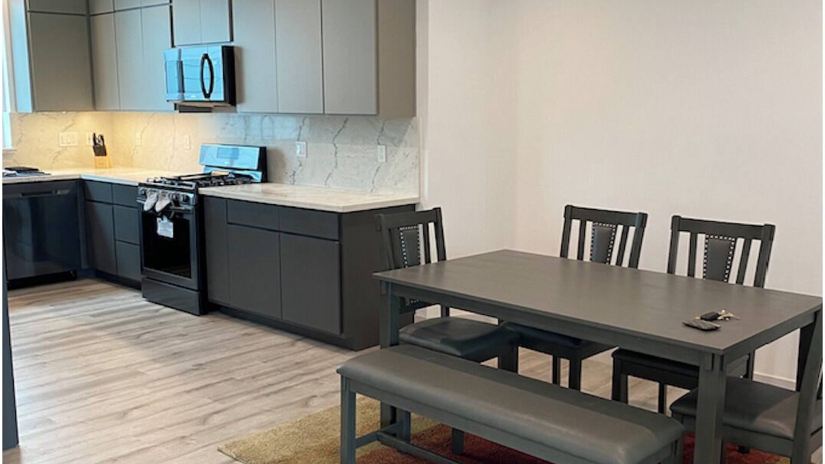 Clarkdale Condo | Beautiful Modern Open Floor Plan 2 Bedroom 2 Bath