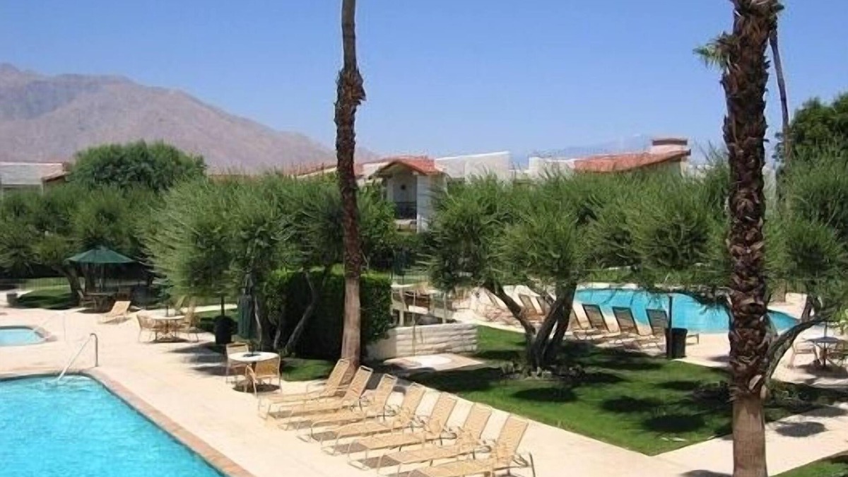 Sunrise Vista Chino Condo | Beautiful Mountain View Condo with Tennis, Pool and Hot Tub