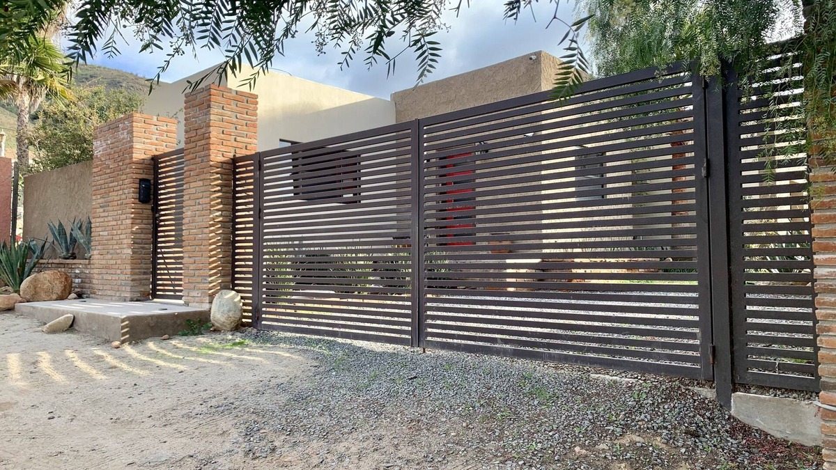Valle de Guadalupe House | Beautiful private home near wineries and beaches!