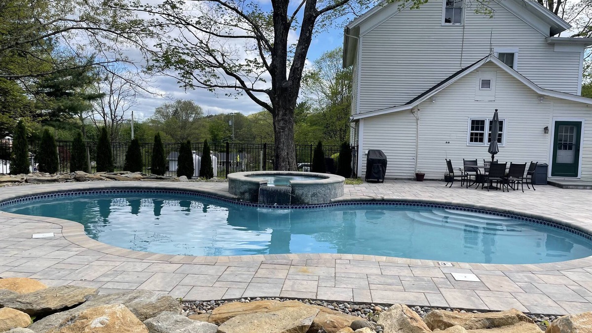New Milford House | Beautiful New Milford home(1/4mile to Candlewood Lake & Marina+big private pool)