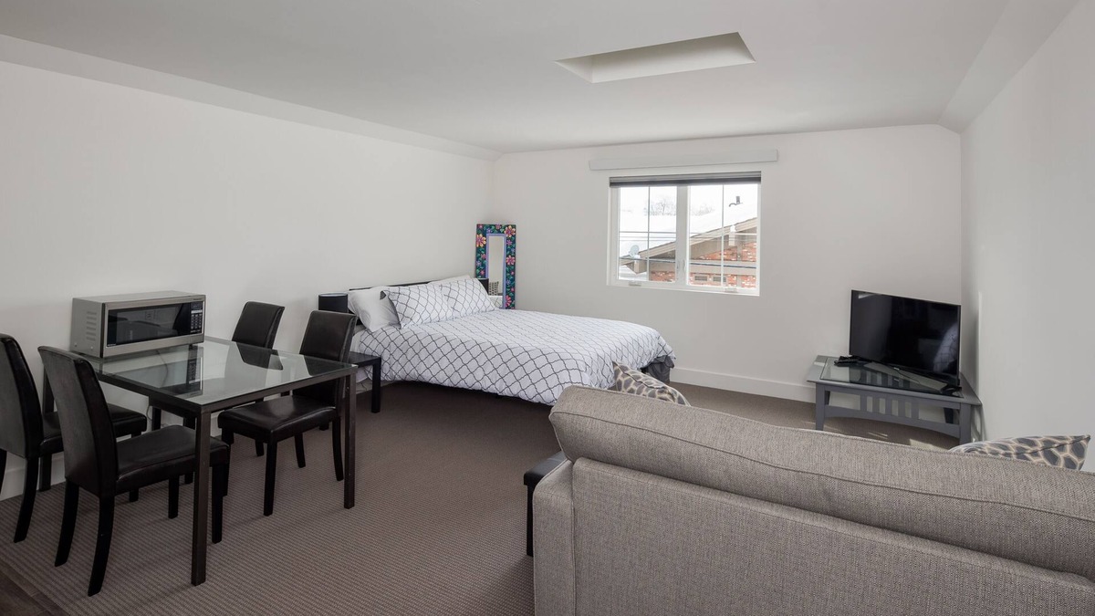Hailey Apartment | Beautiful new studio apartment in downtown Hailey