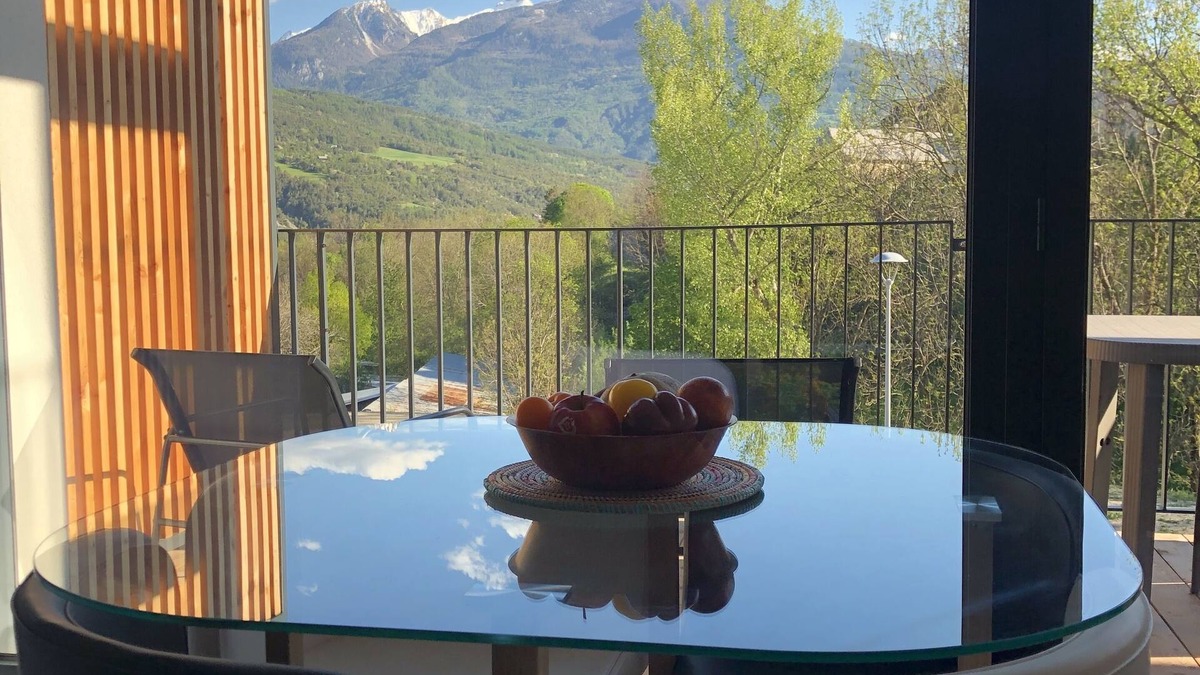 Embrun Apartment | Beautiful new T2 with superb mountain views