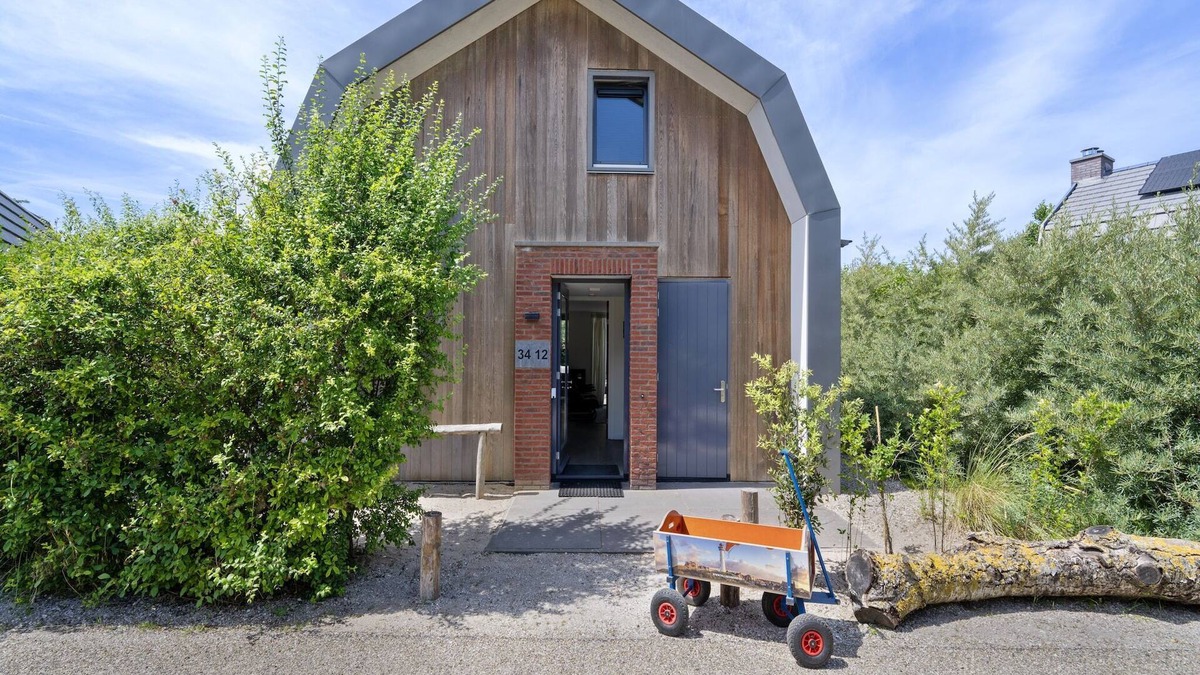 Egmond aan den Hoef House | Beautiful holiday home with terrace