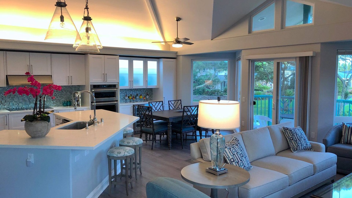 Kaiulani House | Beautiful Ocean View Townhome