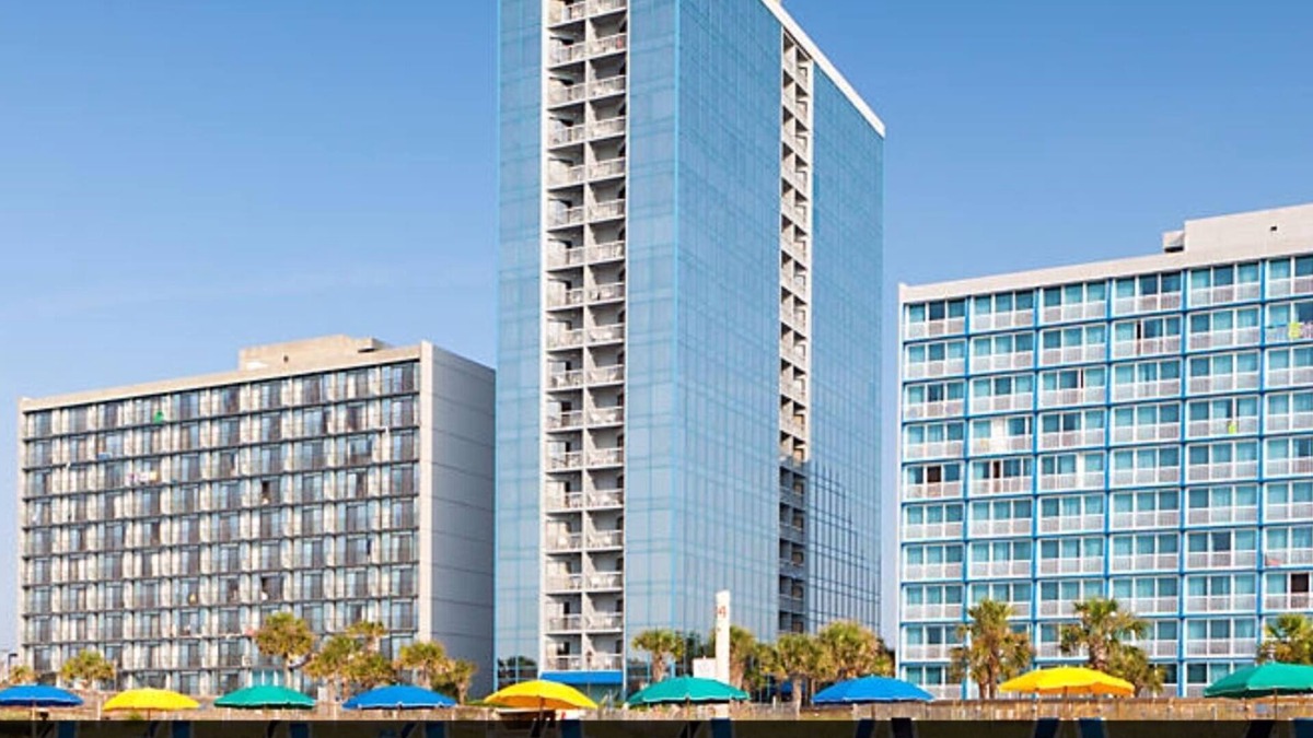 Downtown Myrtle Beach Resort | Beautiful Oceanfront Property! 1 Bd 1Bath Oceanview Condo!