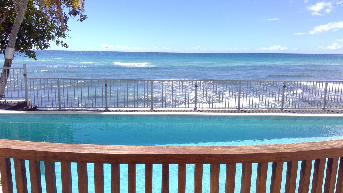 Atlantic Shores Villa | Beautiful Oceanfront Villa with Large Private Pool and Spacious Accommodation