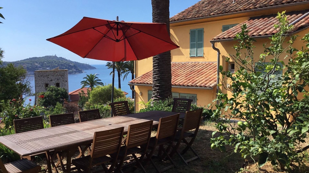 Villefranche-sur-Mer Villa | Beautiful Provencal Villa Close To The Beach And Accommodation