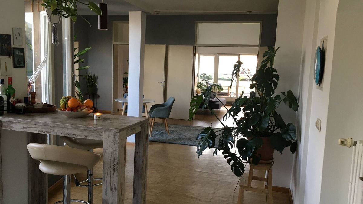 Mitte Apartment | Beautiful Palace in the Clouds
