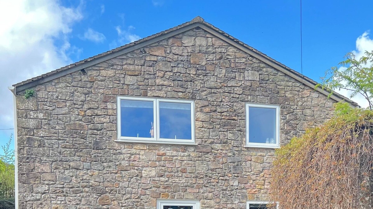 Tidenham Cottage | Beautiful pet-friendly cottage within four acres of main house, Wye Valley AONB