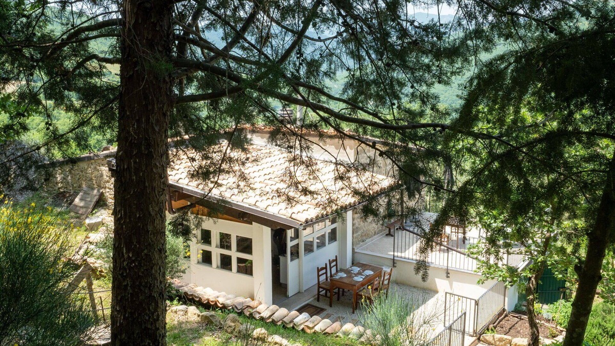 Marina di San Vito Villa | Beautiful private villa for 5 guests with WIFI, terrace and pets allowed