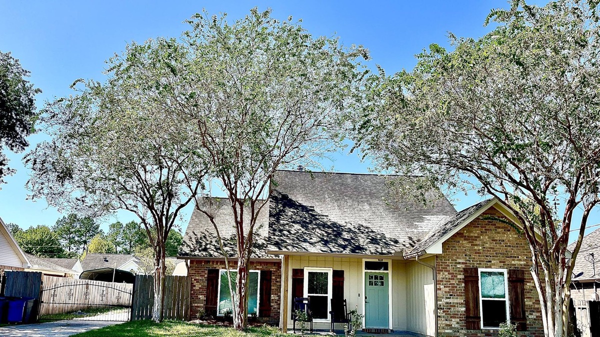 Prairieville House | Beautiful Prairieville home